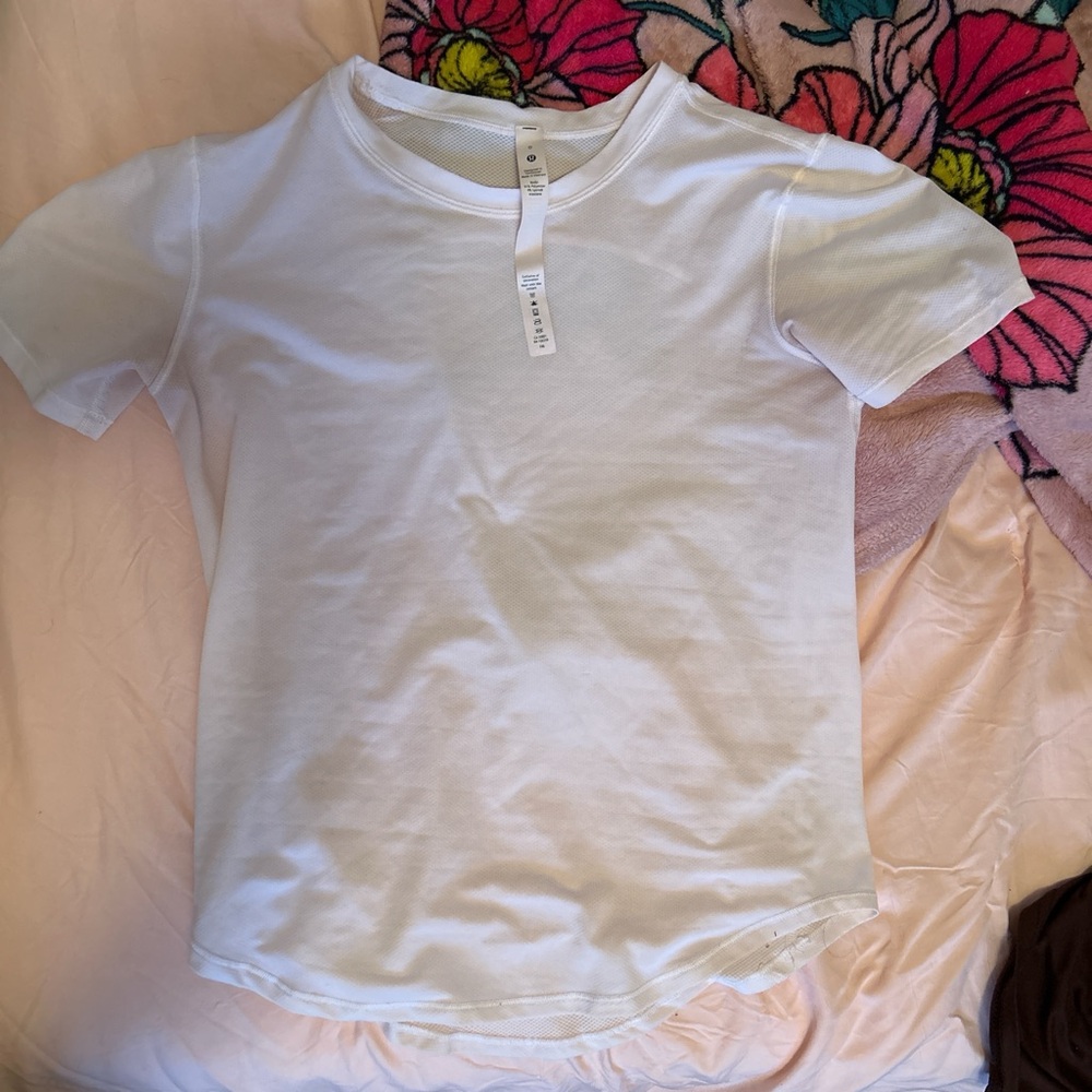 Lululemon running tee